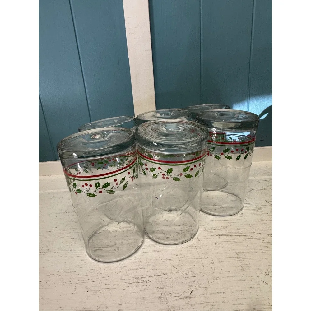 Vintage Arby's 1984 Christmas Collection Holly Berry Glass Tumblers Set of 6